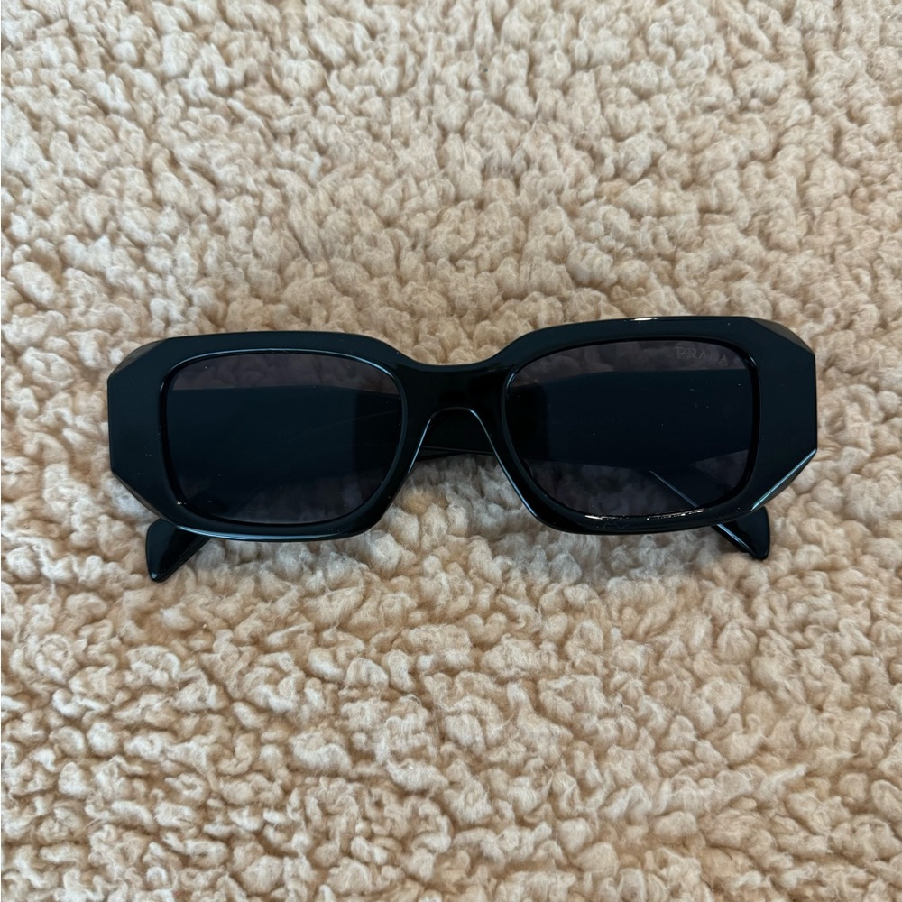 Black Sunglasses Luxury